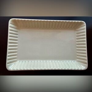 Longaberger serving plate and baking dish. 8.75”x5.5”.
